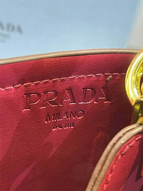 شنطة برادا شنط وحقائب brada bags