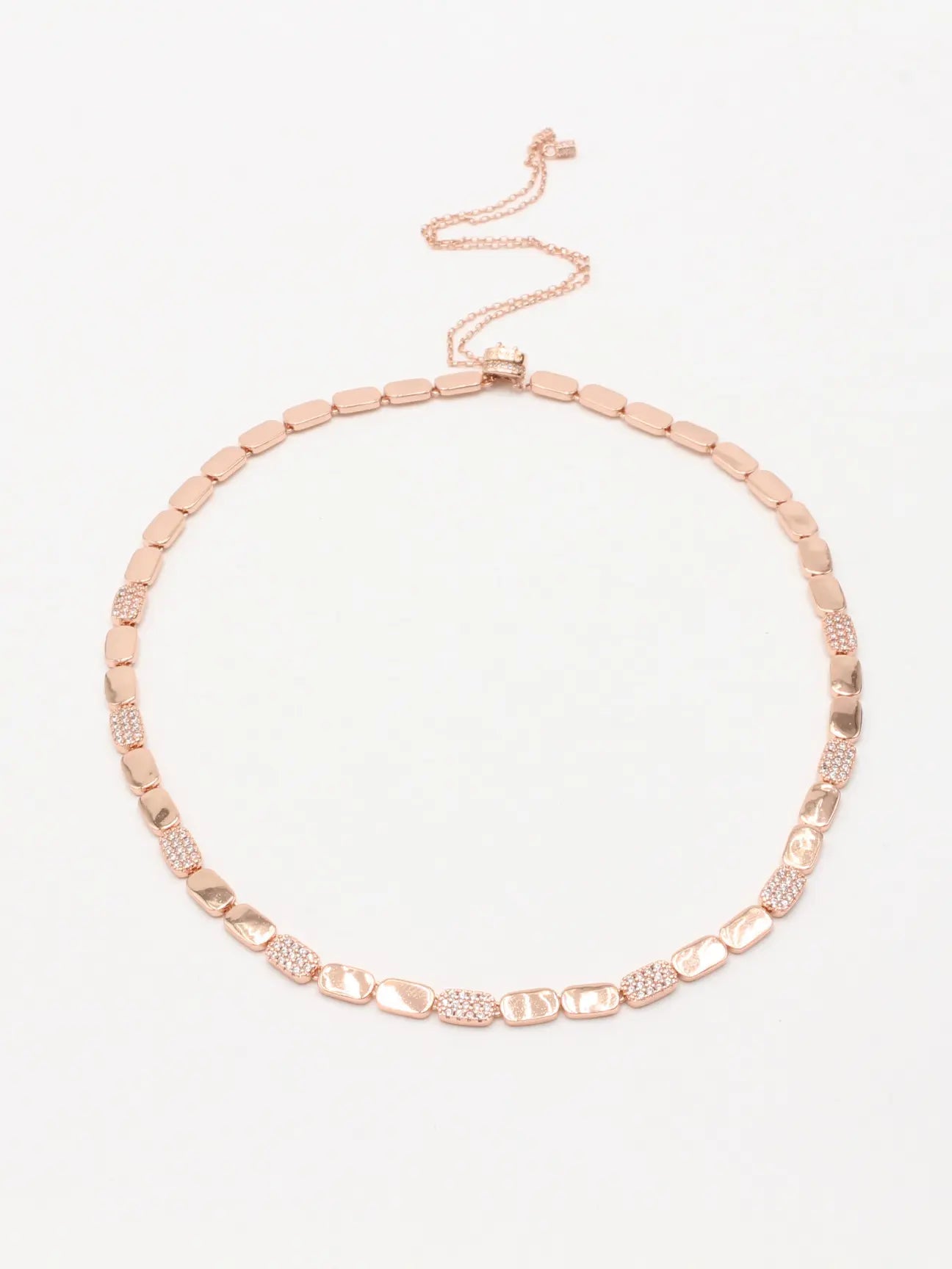 سلسال اي بي ام هاف ستون زركون لوقو سلسال APM روز قولد