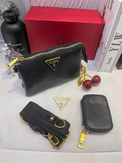 شنطة صغيره Guess شنط وحقائب Guess bags