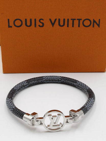 اساور لويس فيتون جلد LV LOGO اسواره louis vuitton