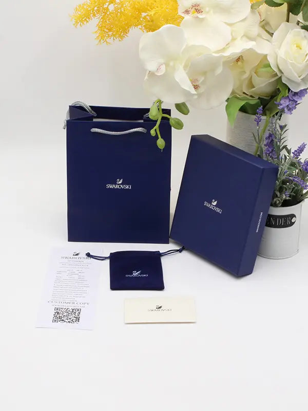 ملحقات سواروفسكي كبيرة للاطقم هدايا Swarovski