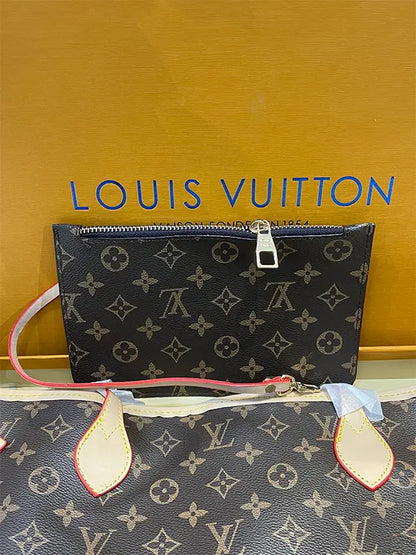 شنطة لويس فيتون كبيره بني داخلي اوفوايت شنط وحقائب fendi bags