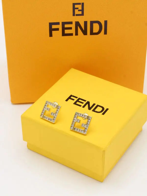 حلق فندي زركون سكوير حلق fendi