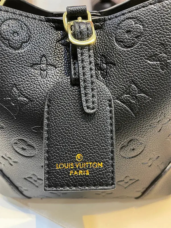 شنطة لويس فيتون ماستر اسود شنط وحقائب louis vuitton bags