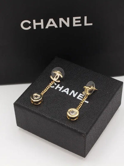 حلق شانيل طويل 670 حلق chanel