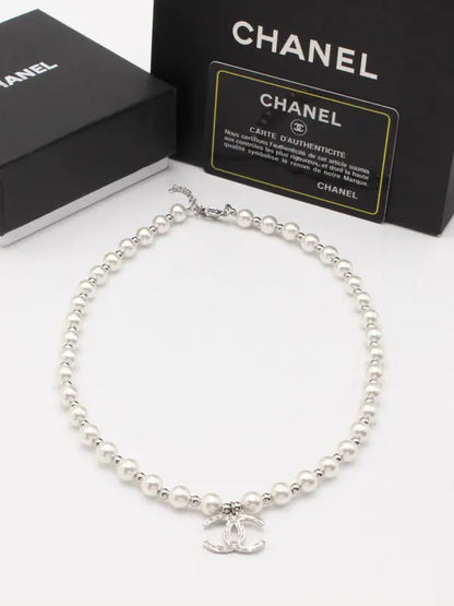 سلسال شانيل عقد لولو فضي سلسال chanel