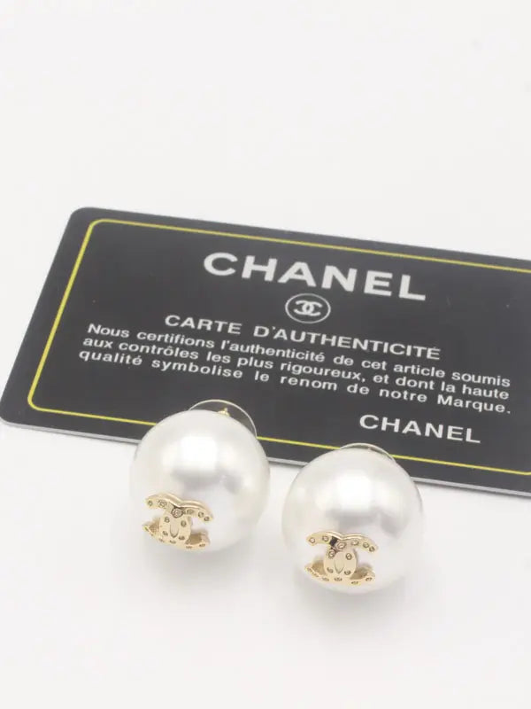 حلق شانيل بولز 669 حلق chanel