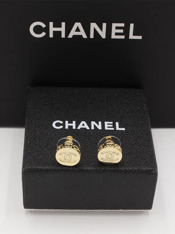 حلق شانيل 565 حلق chanel