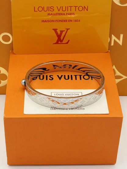 اسواره لويس فيتون فضي اسواره louis vuitton فضي