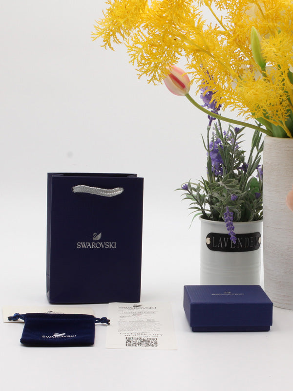 (ملحقات سواروفسكي للاكسسوارات (علبه مربع هدايا Swarovski