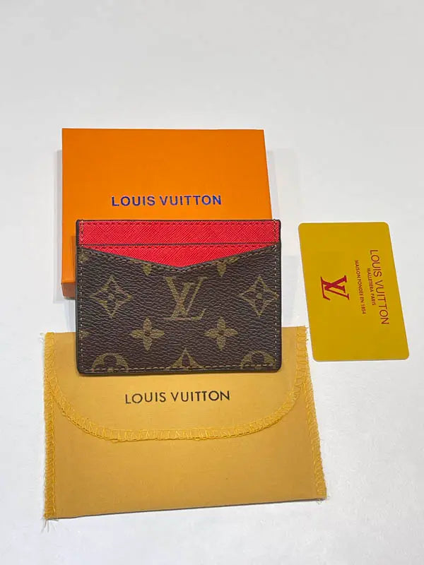 بوك لويس فيتون مع بوكس محافظ louis vuitton bags بني