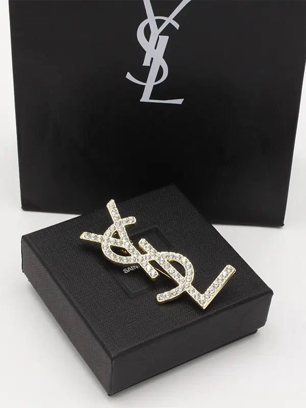 بروش ايف سان لوران كريستال بروش ysl