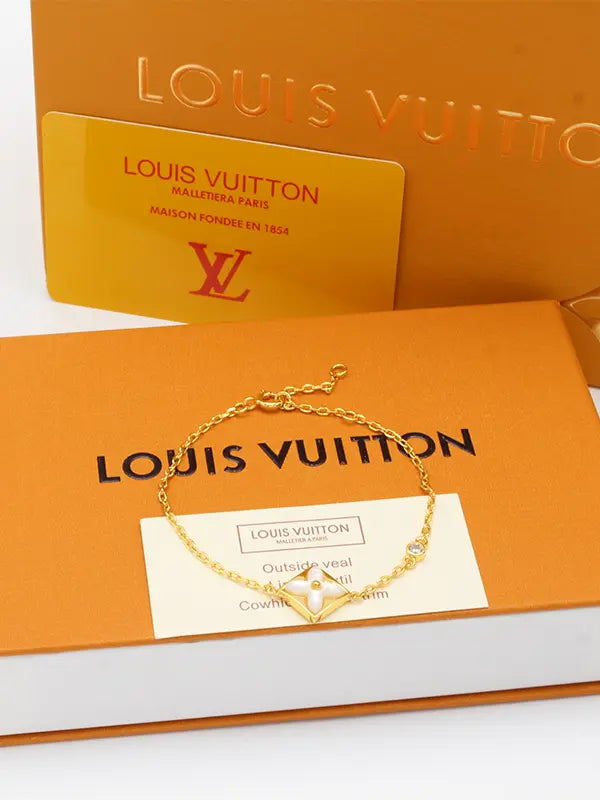 اساور لويس فيتون 780 اسواره louis vuitton