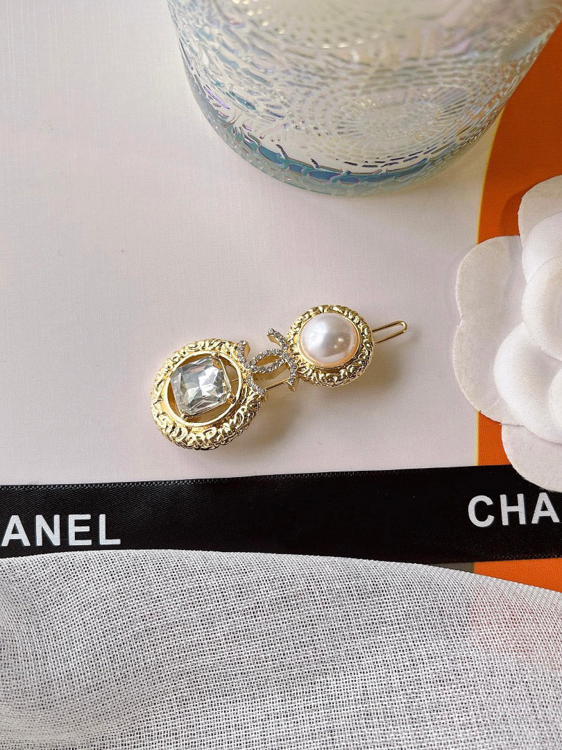 بكلة شعر شانيل ستون اكسسوارات شعر chanel