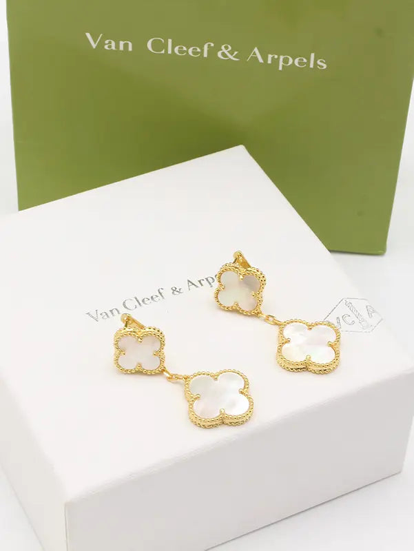 حلق فان كليف وردتين ماستـر حلق van cleef