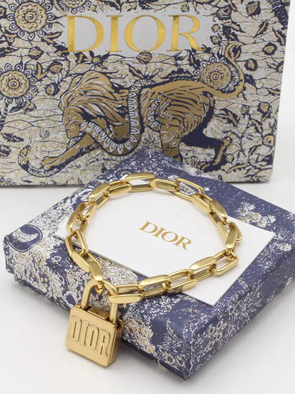 اساور ديور ماستر مطفي اسواره dior
