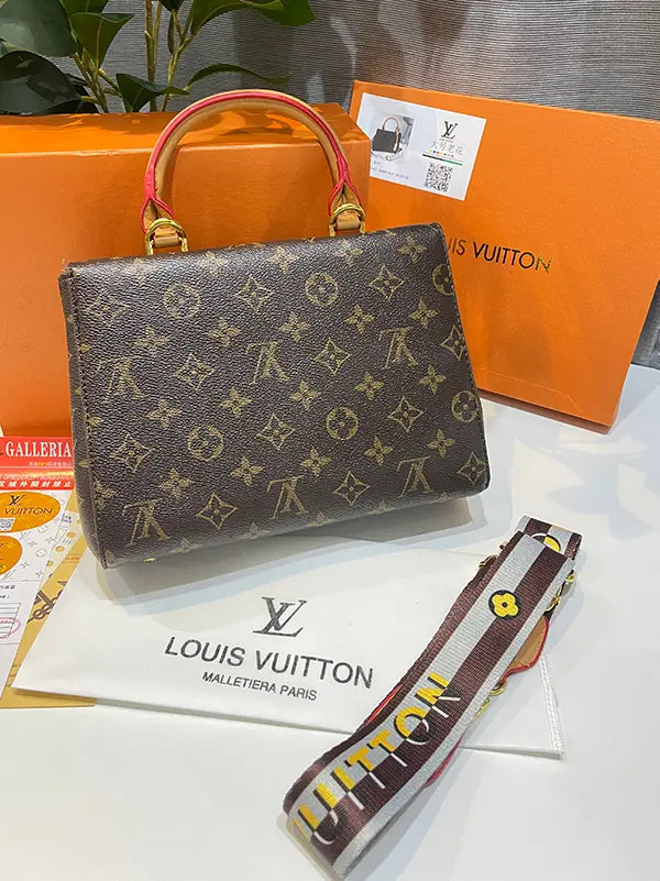 شنطة لويس فيتون الجديد ماستر 82 شنط وحقائب louis vuitton bags