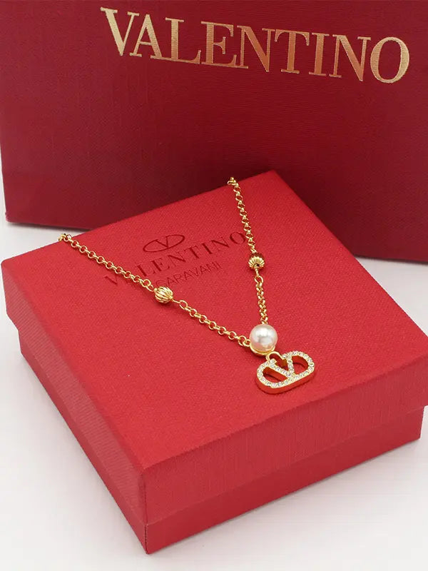 سلسال فالنتينو لوقو 657 سلسال VALENTINO
