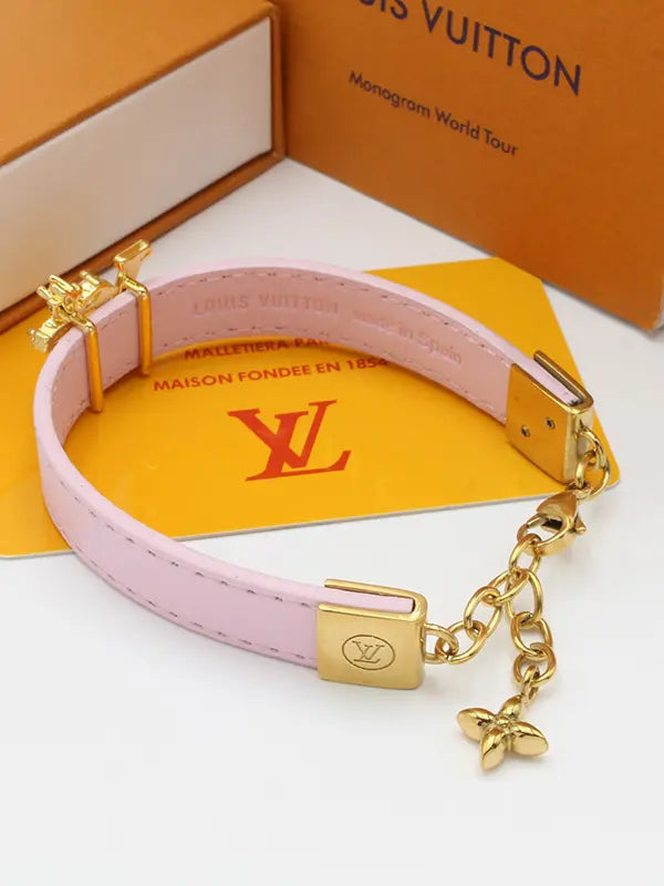 اساور لويس فيتون ليذر وذ لوقو ستون ماستر اسواره louis vuitton