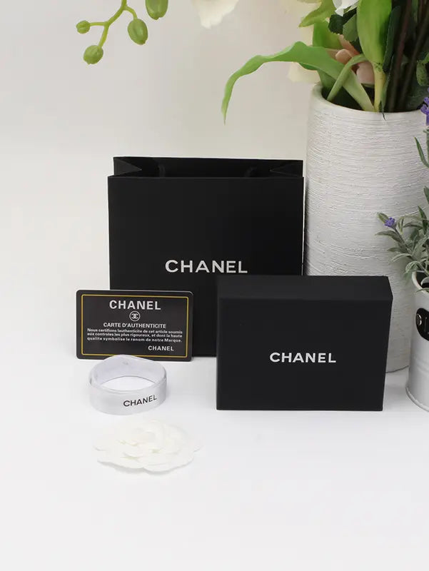 ملحقات شانيل للاطقم 5 قطع وردة هدايا chanel