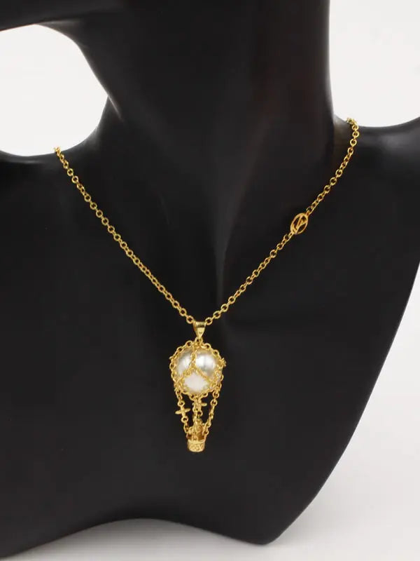 سلسال لويس فيتون لوقو لولو 680 سلسال louis vuitton