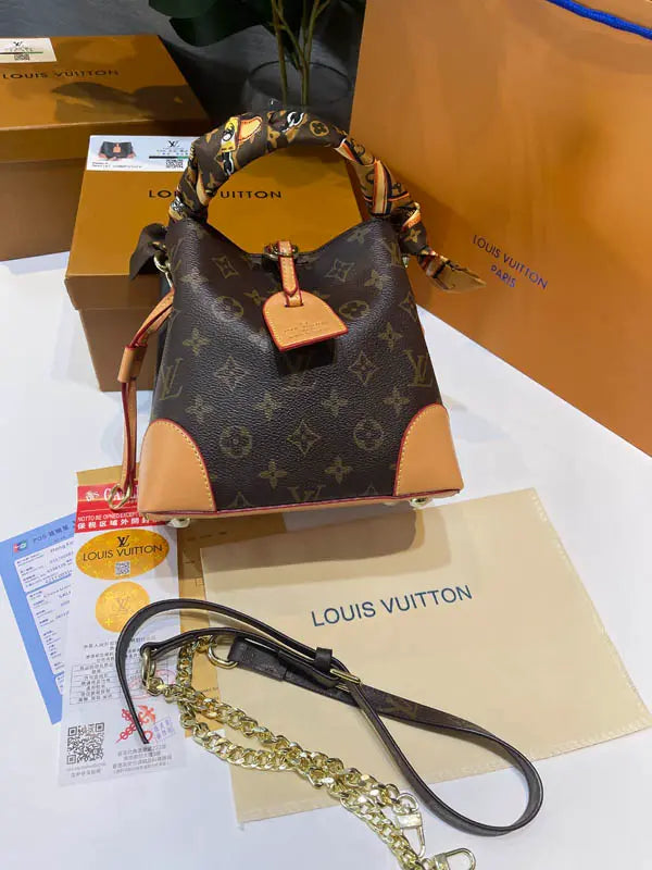 شنطة لويس فيتون الجديد ماستر 83 شنط وحقائب louis vuitton bags