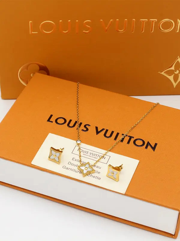 طقم لويس فيتون 2 قطع 663 اطقم louis vuitton