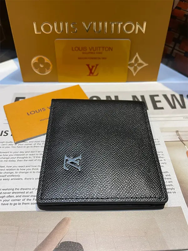 بوك لويس فيتون 319 محافظ louis vuitton bags