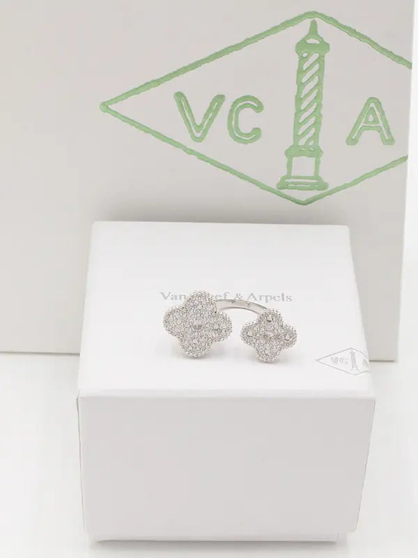 خاتم فان كليف وردتين ماستر خواتم van cleef