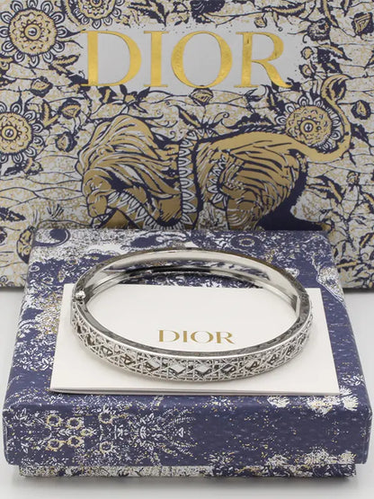 اساور ديور لوقو SLIM اسواره dior