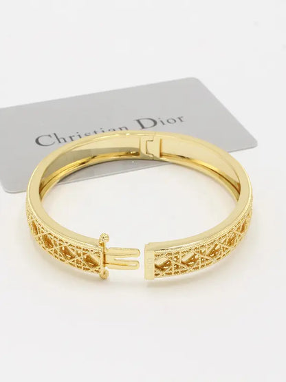 اساور ديور ماستر الهبة اسواره dior
