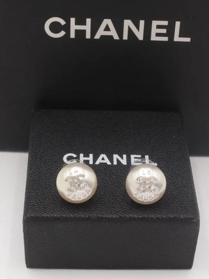 حلق شانيل بيرل 665 ماستر حلق chanel ذهبي