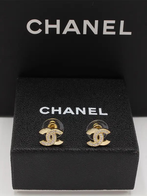 حلق شانيل 552 حلق chanel