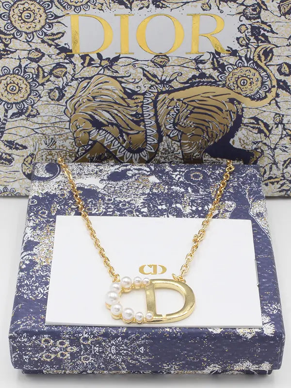 سلسال ديور الجديد ماستر كبير سلسال dior ذهبي