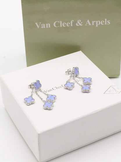 حلق فان كليف 4 ورود وسط حلق van cleef