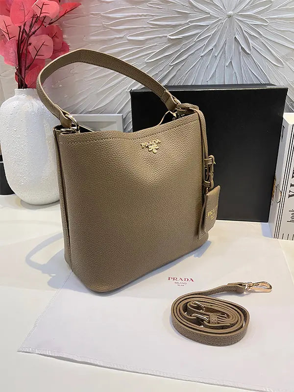 شنطة برادا بيج شنط وحقائب brada bags بيج