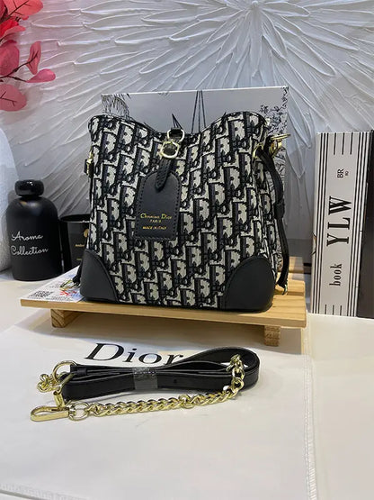 شنطة ديور ماستر وسط شنط وحقائب dior bags