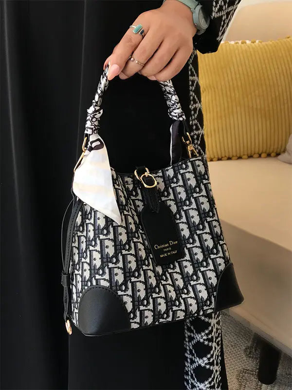 شنطة ديور ماستر 25 شنط وحقائب dior bags اسود