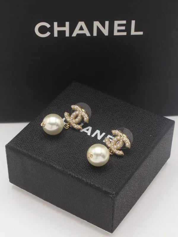 حلق شانيل انتيك لولو 647 حلق chanel
