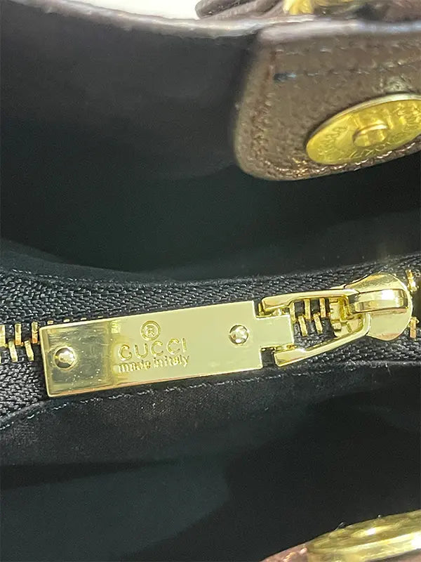 شنطة قوتشي ماستر وسط بني شنط وحقائب gucci bags