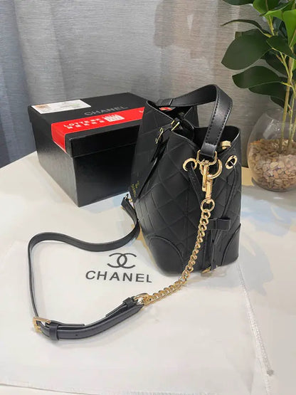 شنطة شانيل اسود جلد ماستر 396 شنط وحقائب tory burch