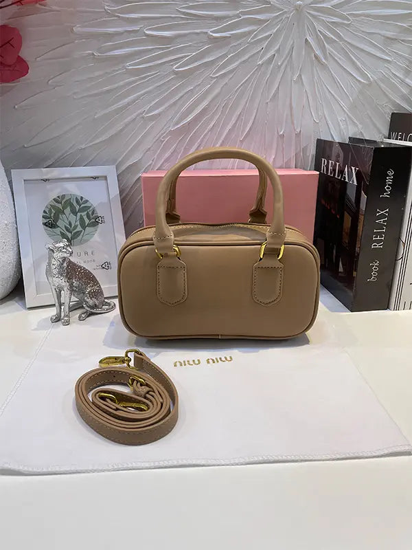 شنطة ميوميو مودرن شنط وحقائب miumiu bags