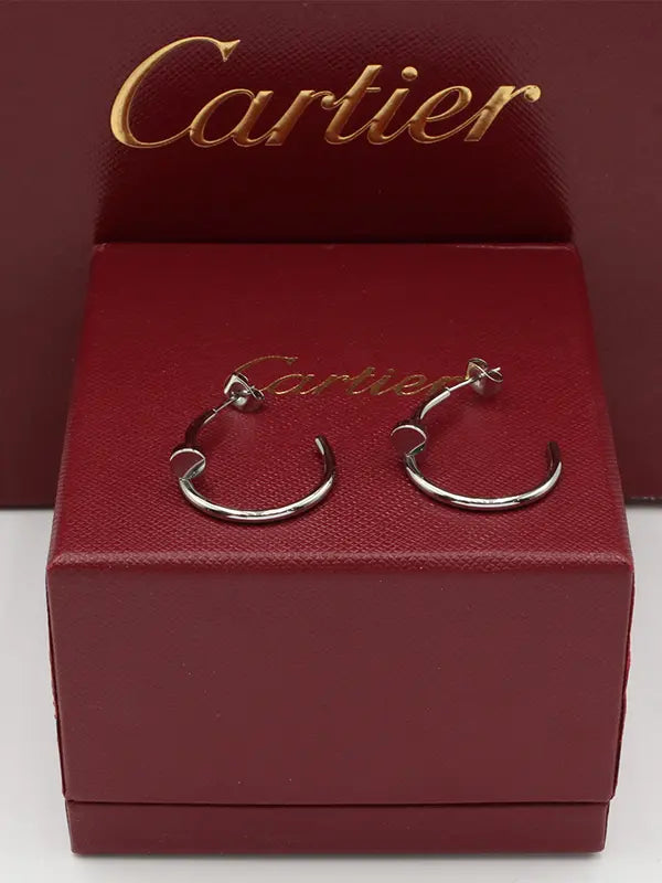 حلق كارتير مسمار 749 حلق CARTIER