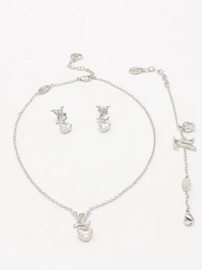 طقم لويس فيتون ماستر لوقو 3 قطع اطقم louis vuitton