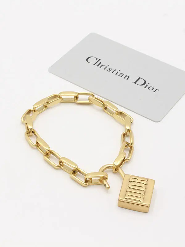 اساور ديور ماستر مطفي اسواره dior