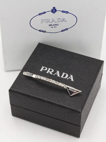 بنس برادا اكسسوارات شعر brada