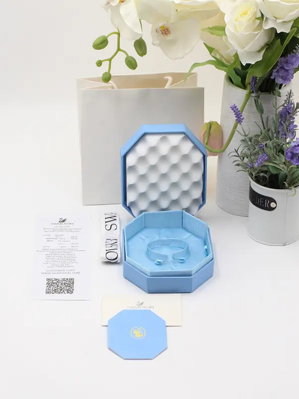 ملحقات سواروفسكي للاساور بلو وايت هدايا Swarovski