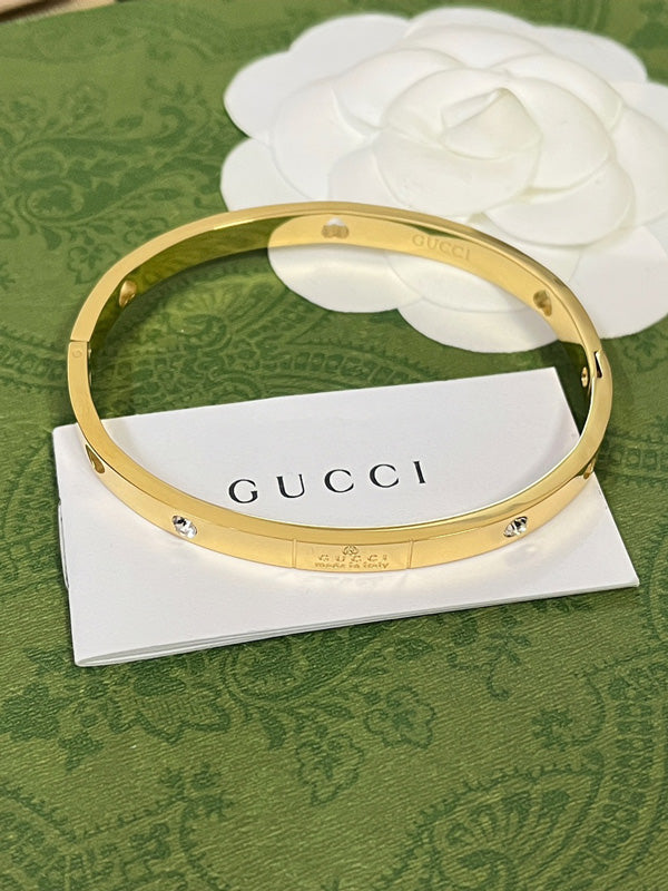 اسواره قوتشي بانقل هارت اسواره gucci ذهبي 