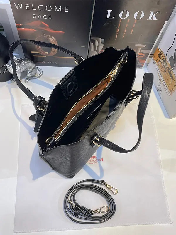 شنطة كوتش بلاك شنط وحقائب coach bags