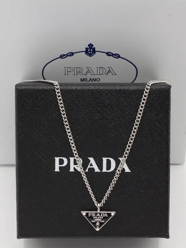 652 سلسال برادا سلسال brada